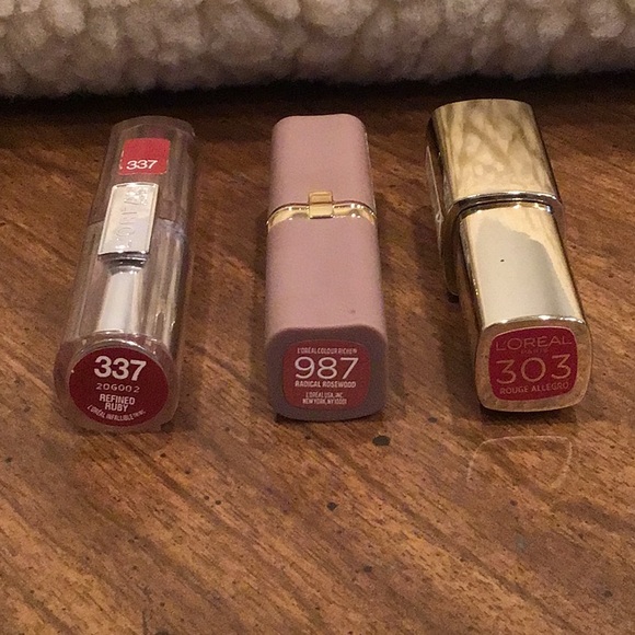 Bundle of 3 L’Oréal lipsticks. - Picture 3 of 3